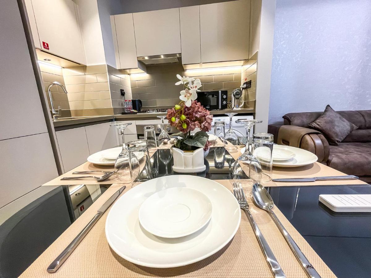 Stay By Latinem Luxury 1Br Holiday Home Cv A207 Near Burj Khalifa Дубай Экстерьер фото